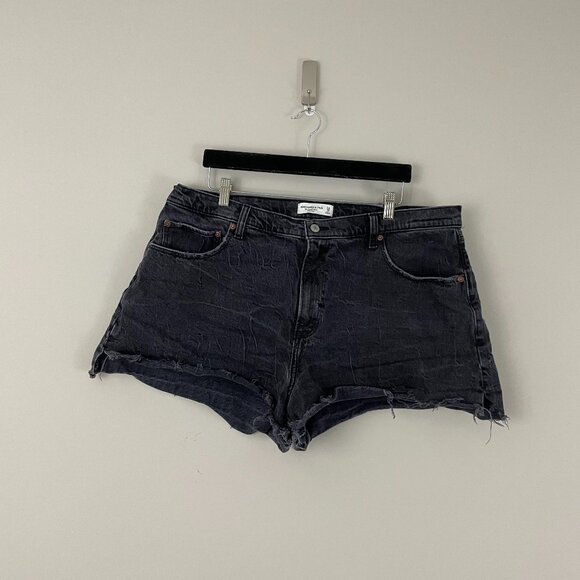 Abercrombie & Fitch Curve Love High Rise The Cut Off Jean Shorts Size 18 - Picture 1 of 5